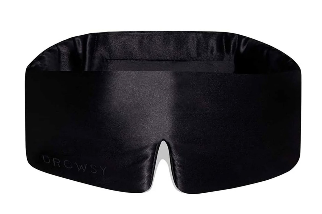 Ashnikko, Top 5, Smoochies, Sticky Fingers, John Galliano, ISAMAYA, Laneige, Laroche Posay 美妝，護膚