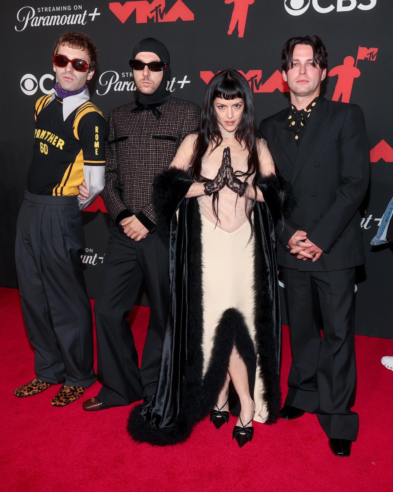 2025 MTV VMAs 紅毯精選造型，Katseye、Sabrina Carpenter、Doja Cat、Tyla、Lady Gaga、Valentino、Chanel、Fendi、Ralph Lauren