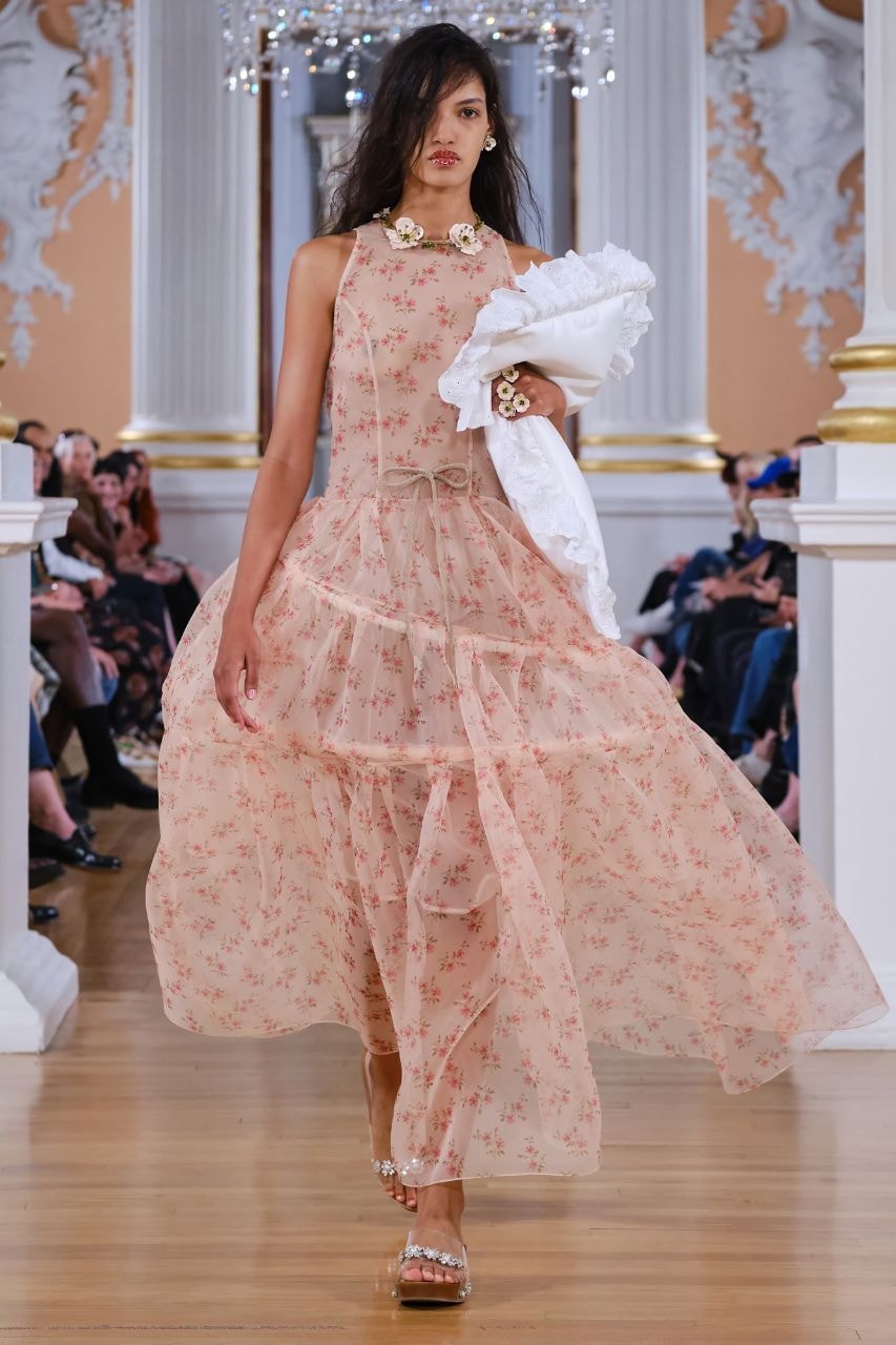 Simone Rocha, Simone Rocha x Crocs, Crocs Ballerina Platform, Simone Rocha London Fashion Week, Simone Rocha SS26