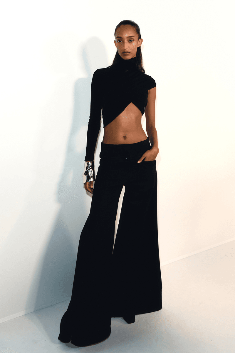 Courrèges, Paris Fashion Week, Spring/Summer 2026, Runway, Emma Chamberlin