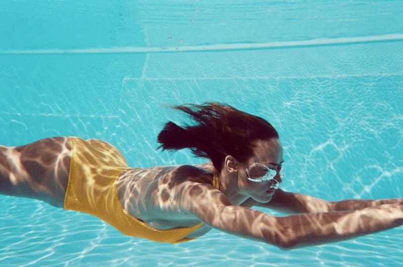 hunza g, resort collection, la piscine, swimwear, bikini, woman, swimming pool, 