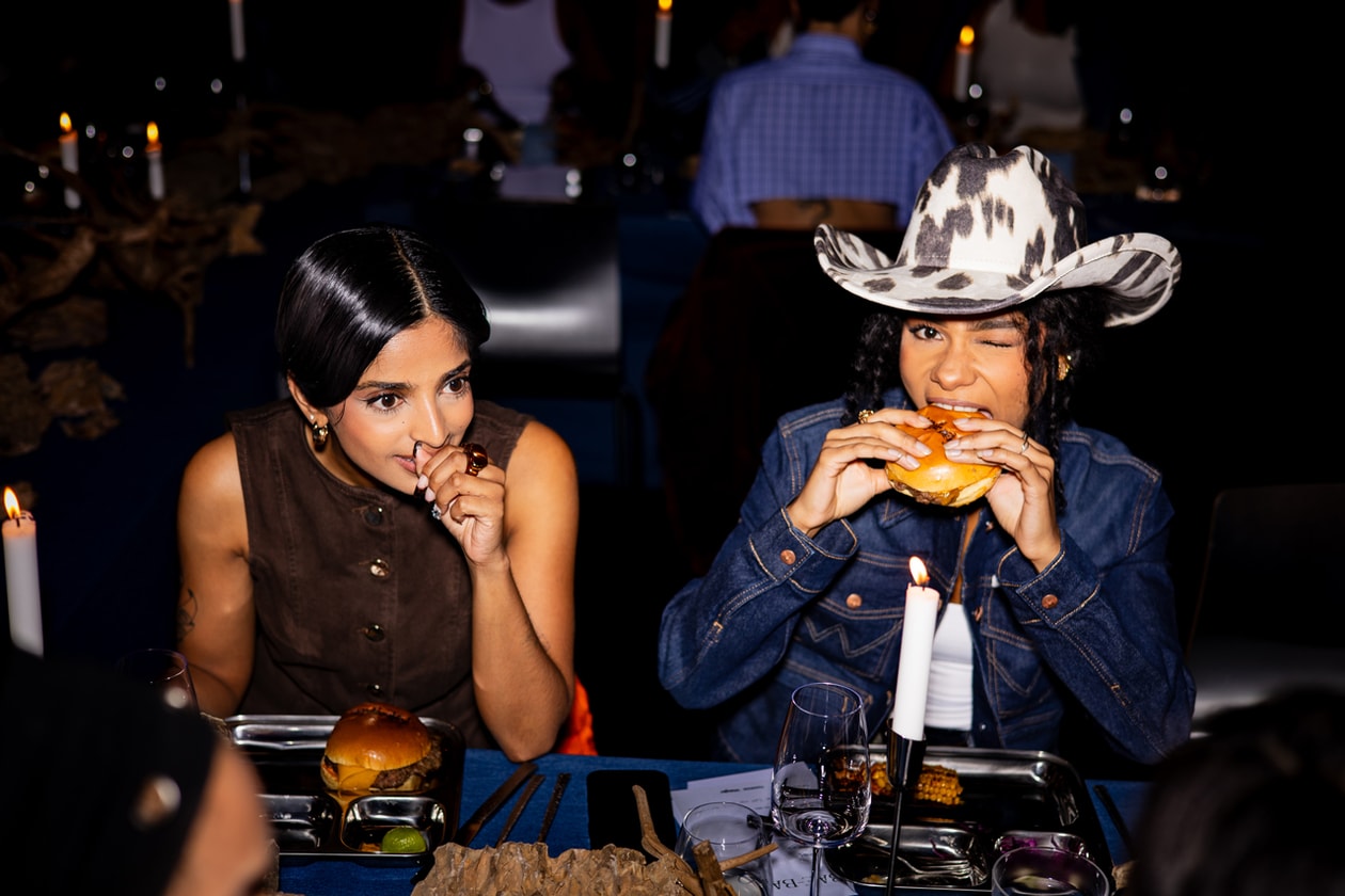 Wrangler hypebae paris fashion week events bae-bae-q western uniform collection range denim cowboy cut jeans la table vert 