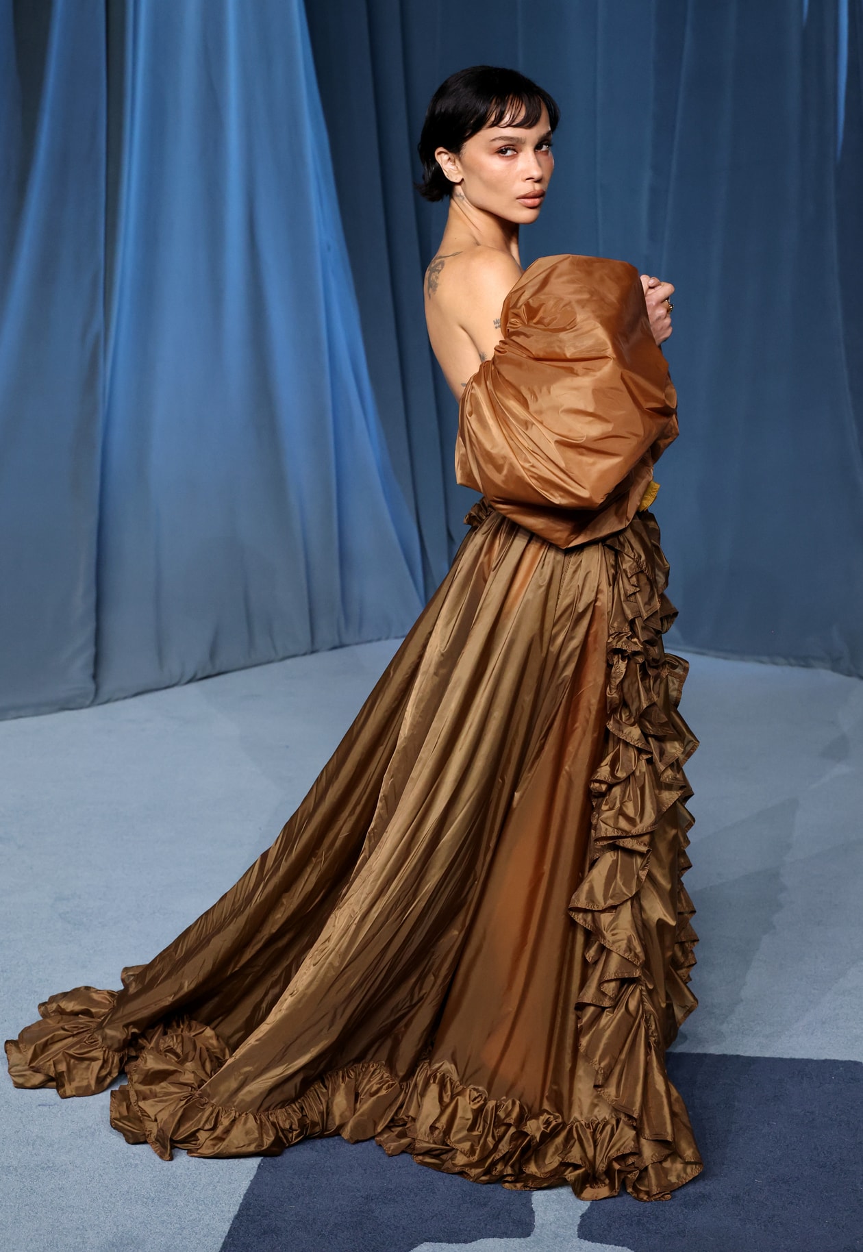 アカデミー映画博物館ガラ2025来場ゲストのベストルックをおさらい best dressed celebrities academy museum gala charli xcx rachel sennott sydney sweeney