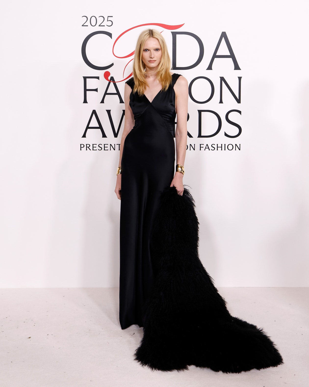 CFDA, 時尚大獎, 紅毯, 大蓬裙, 藝人, K-pop 明星, Rihanna, ASAP Rocky, Lily Allen, Adele