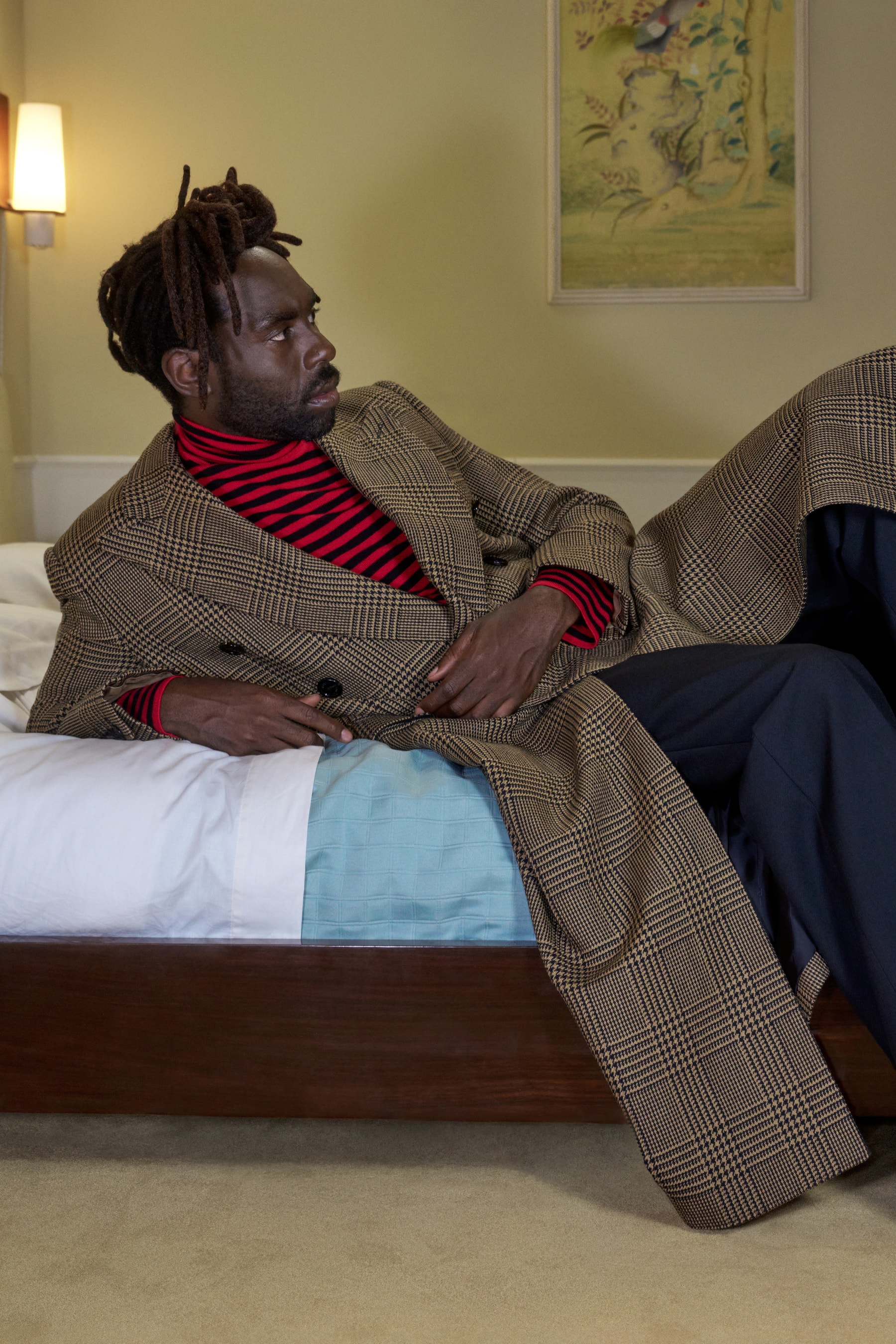 valentino, cruise, campaign, bed, models, dakota johnson, tate mcrae, dev hynes
