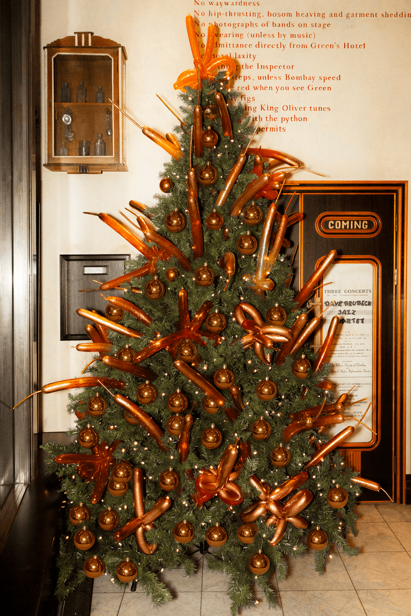 Christmas, trees, holidays, decorations, hotels, restaurants, London