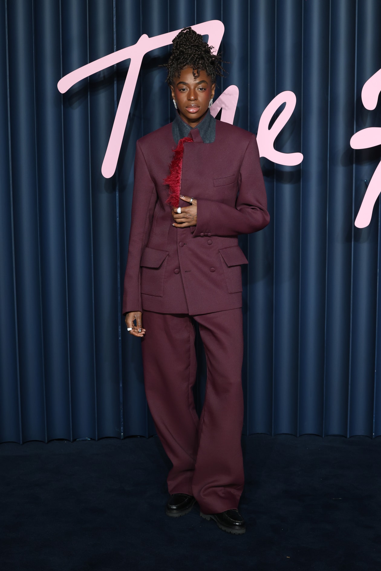 fashion awards 红毯，PinkPantheress，Ellie Goulding，孕肚，透视礼服，Leomie Anderson 造型