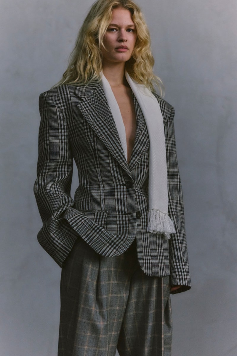 stella mccartney, winter, collection, horses, lace dresses, models, bodies