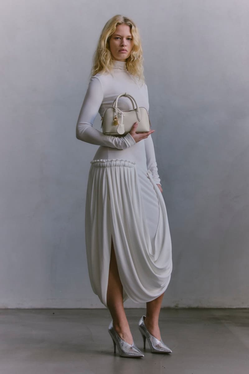 stella mccartney, winter, collection, horses, lace dresses, models, bodies