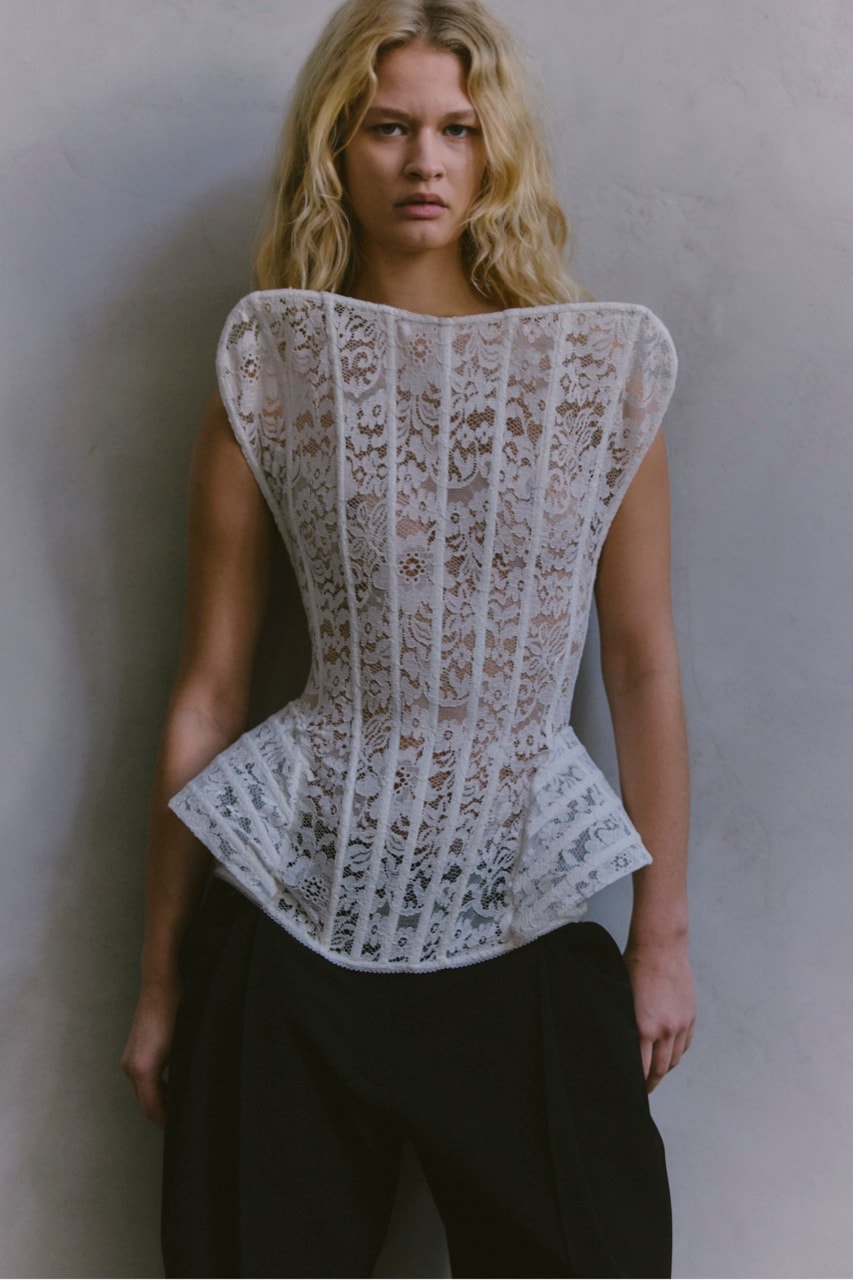 stella mccartney, winter, collection, horses, lace dresses, models, bodies