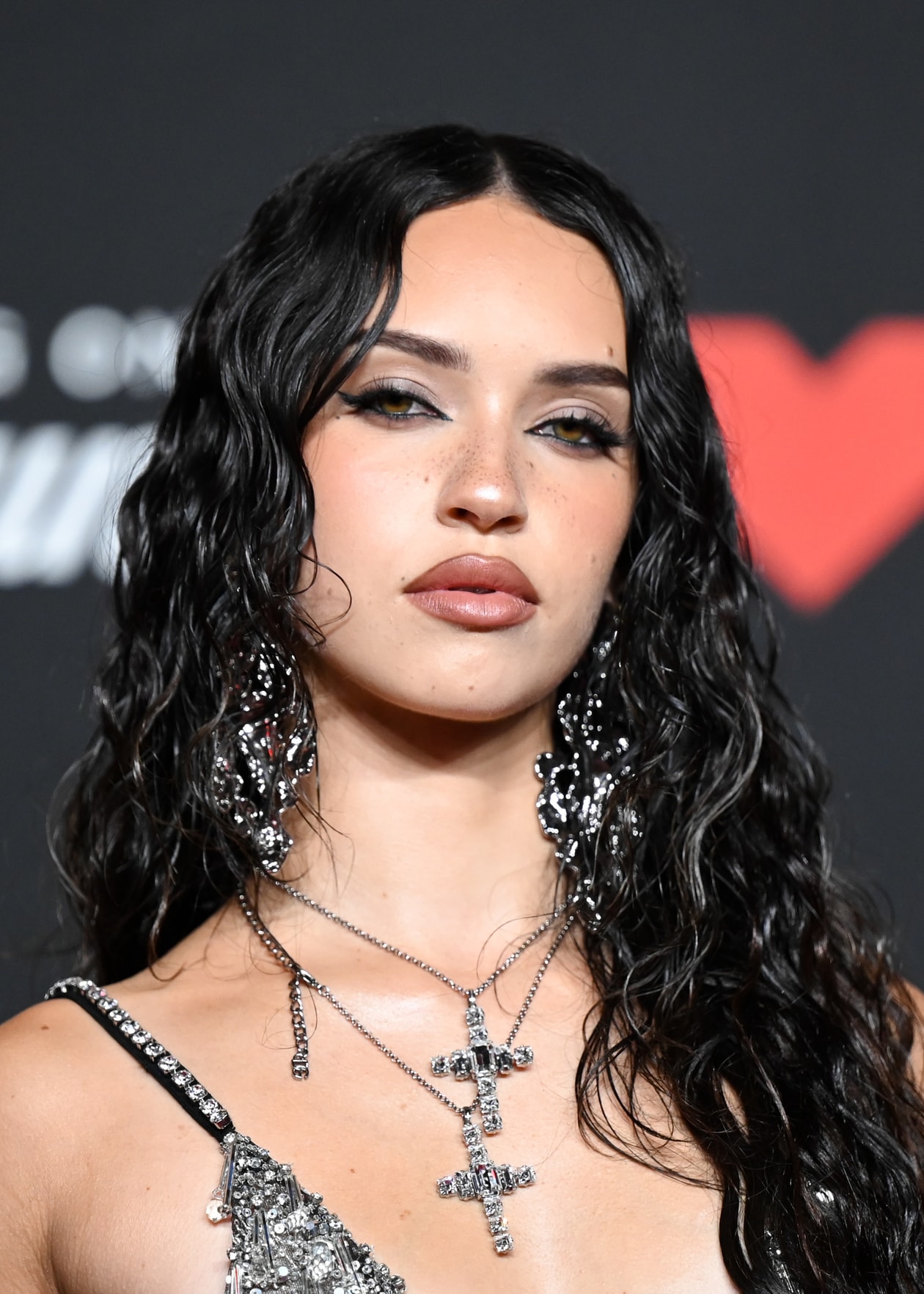 Best Beauty 2025, Sabrina Carpenter, Prada Beauty, Dua Lipa, Jenna Ortega, Dior, M.ph, Clairo, ILIA, Fara Homidi, Paloma Elsesser