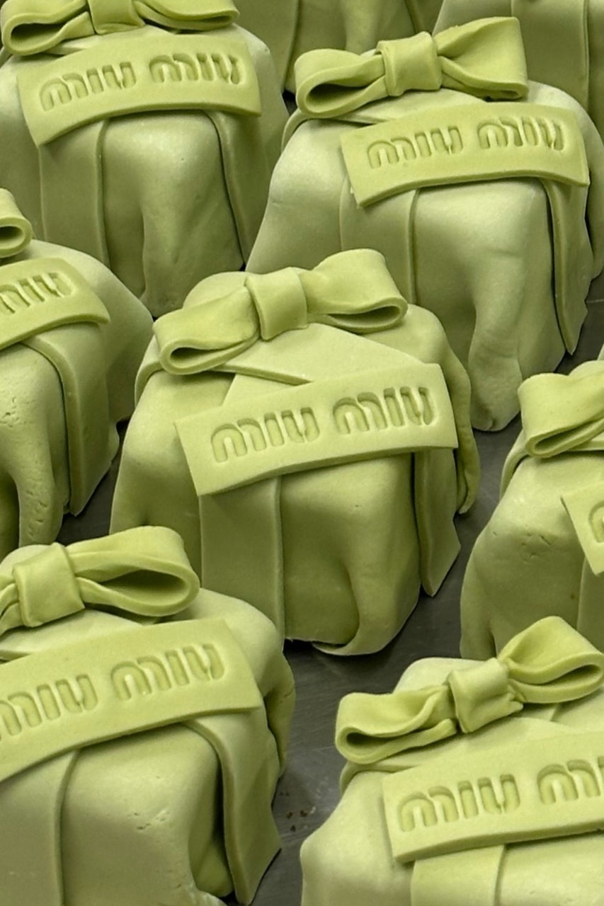 Aprís, Alina Prokopenko, pastry, cakes, food, chef, balenciaga, interview, designer, edible