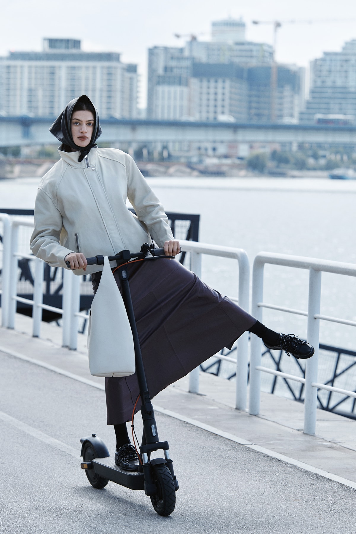lily mcmenamy, model, samsoe samsoe, boots, leather jacket, bags, sunglasses