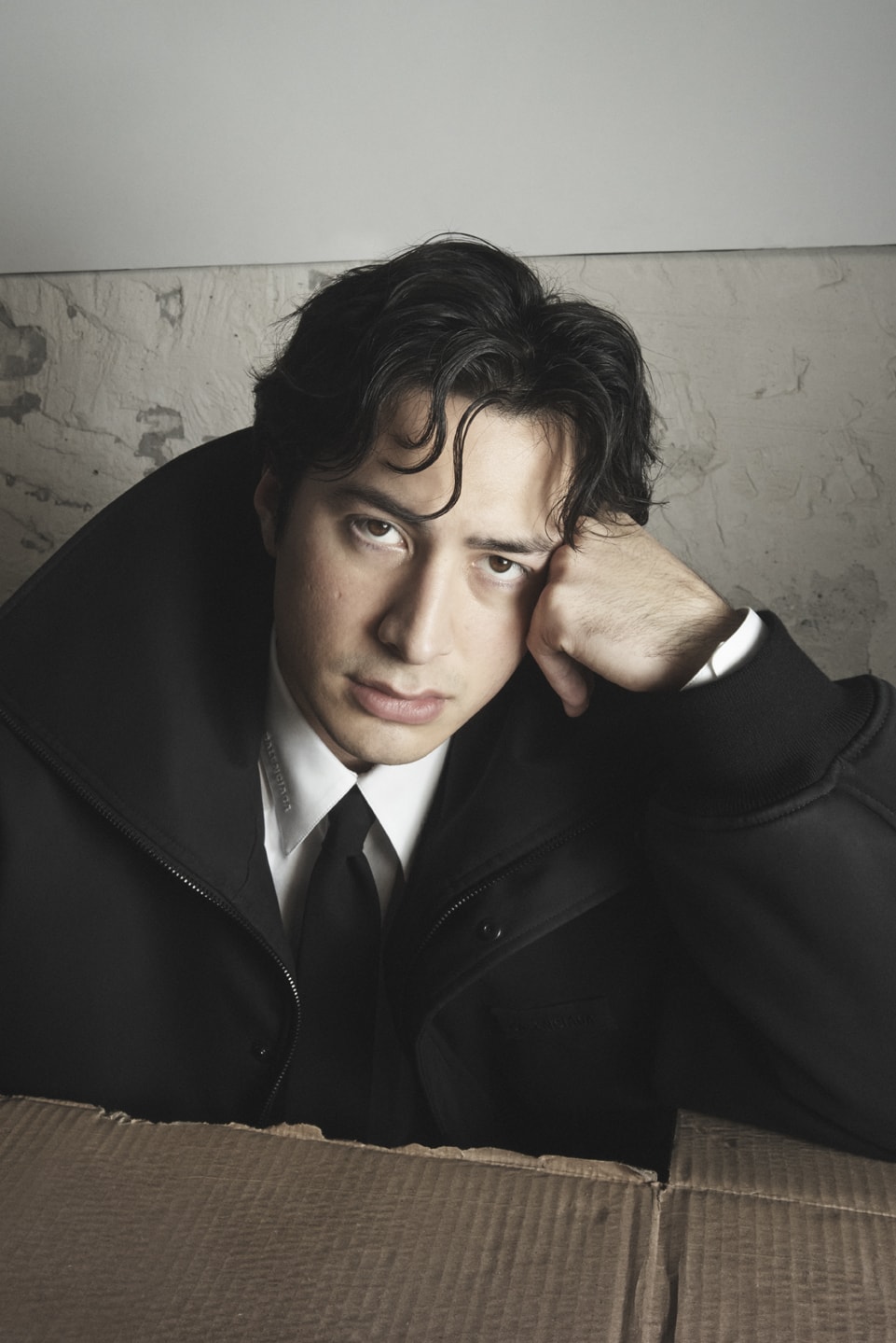 hudson williams, balenciaga, harris dickinson, winona ryder, 