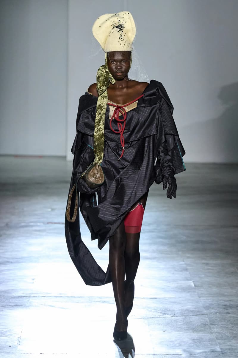 Vivienne Westwood, FW26, Paris Fashion Week, Chappell Roan, First Look, Runways, FROW, Lola Young