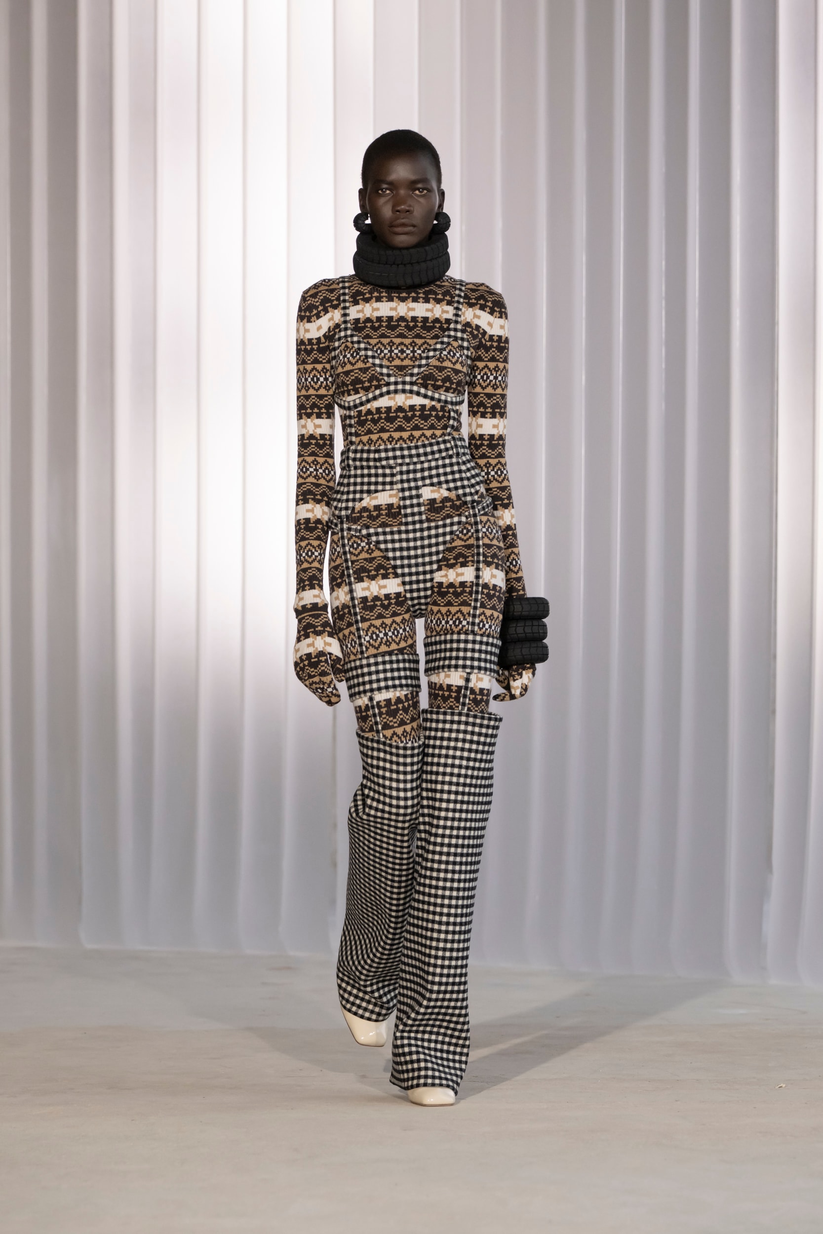 Jean Paul Gaultie, Paris Fashion Week,  FW26, First Looks, Tyla, Backstage