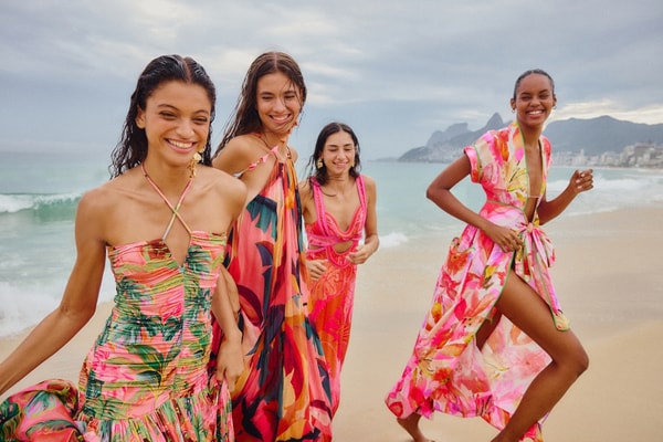 Farm Rio, campaign, collection, fashion, Brazil, dresses, color, clothing, models, summer