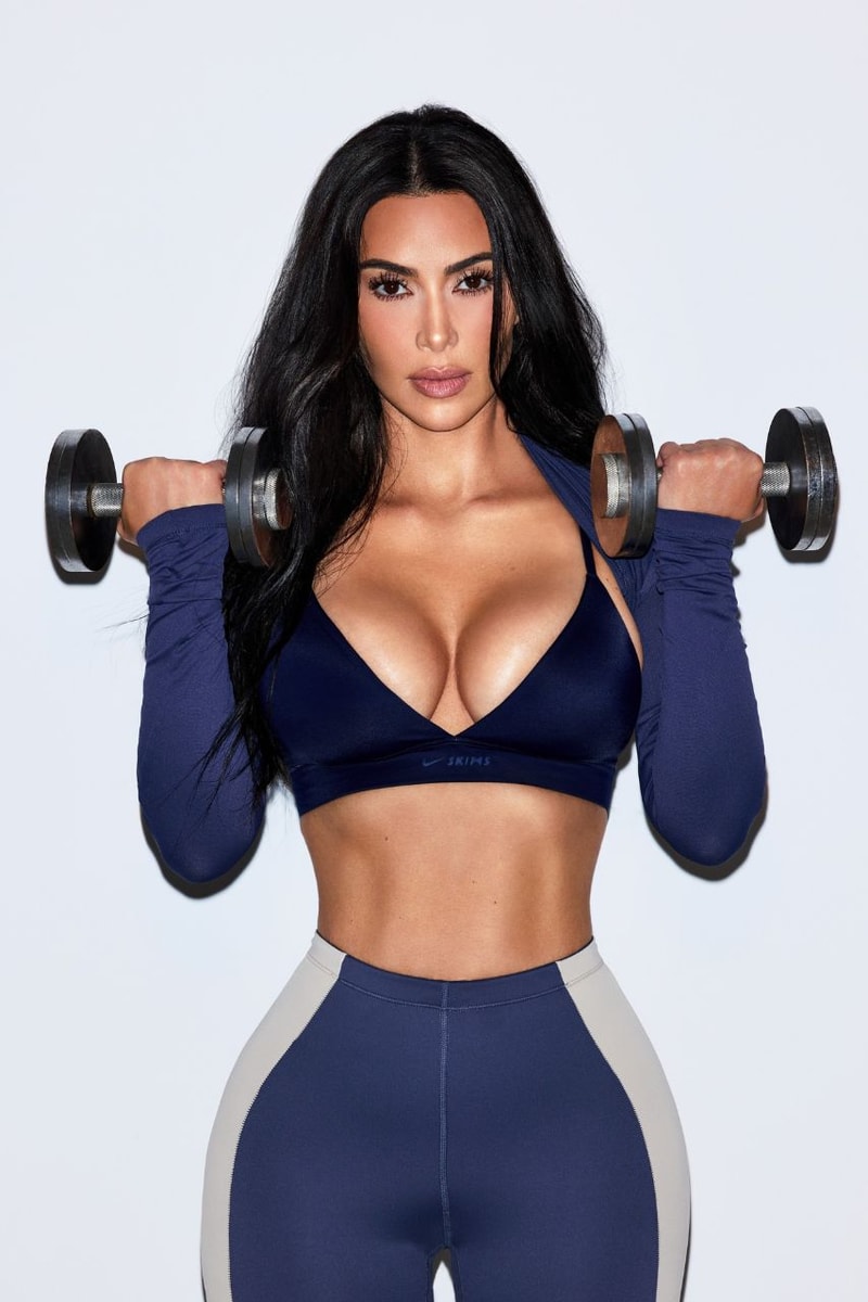 Kim Kardashian, NikeSKIMS, Nike, SKIMS, Activewear, Sportswear, Fashion, Mesh Rift, Nike Air Rift, Tabi Shoes, Gym, Pilates. Workout Clothes