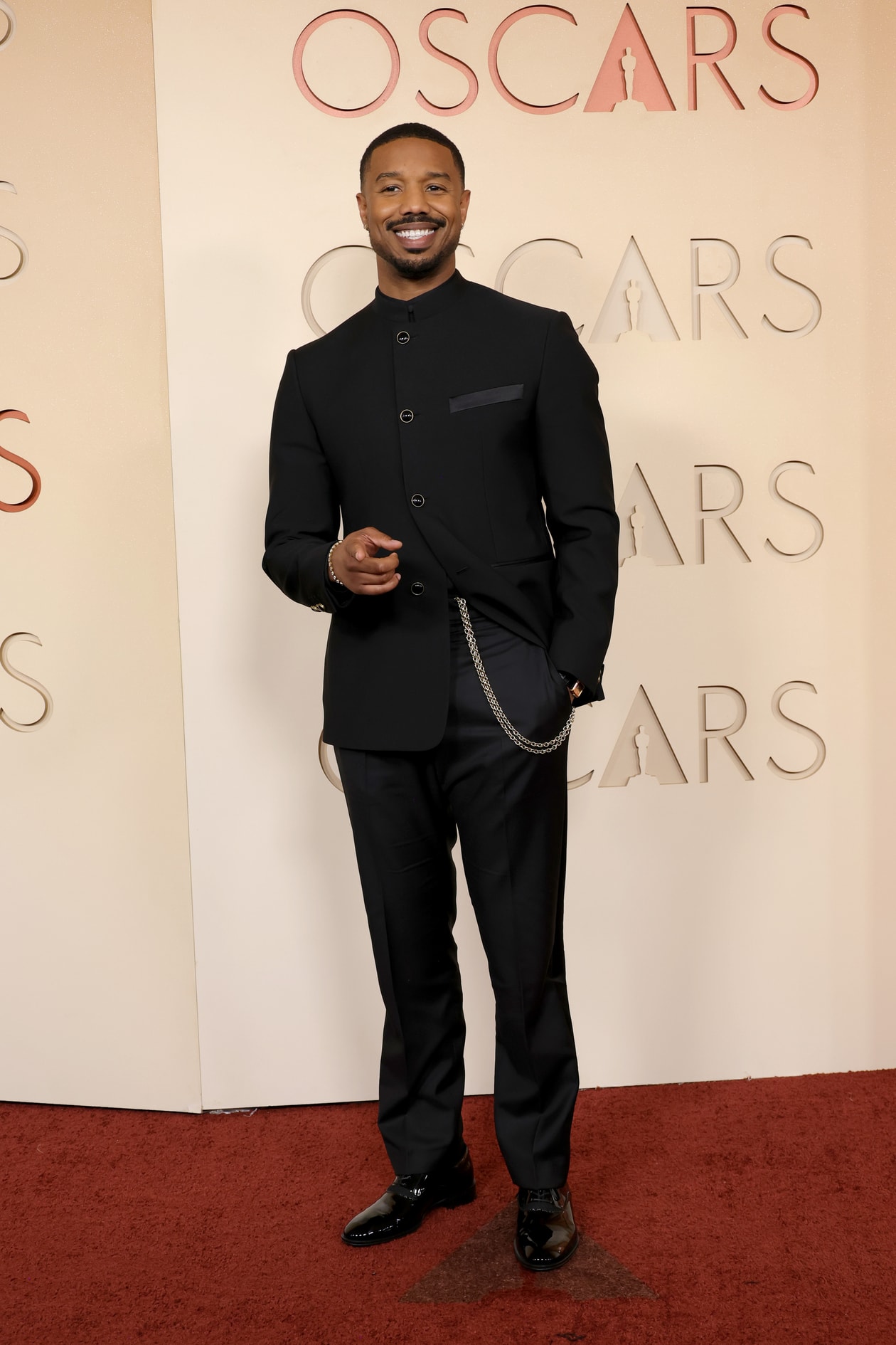oscars, academy awards, red carpet, fashion, chanel, michael b jordan, jessie buckley, zoe saldana, dior, louis vuitton