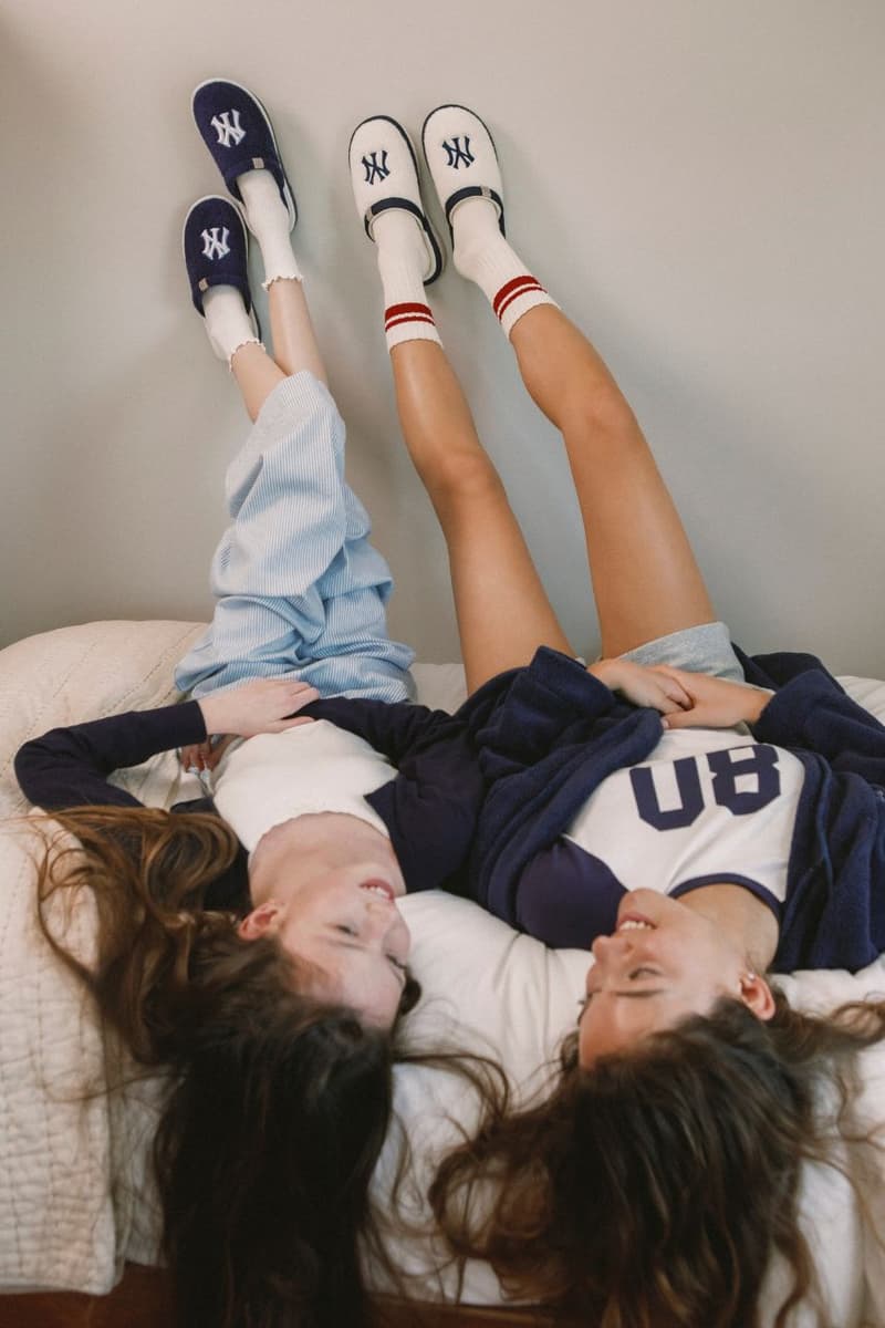 Brunch, New York Yankees, Yankees, Baseball, MLB, Slippers, Robes, Slipper Loafers, House Slippers, Bedroom Slippers, Hotel Slippers, House coats, Bathrobes, Loungewear