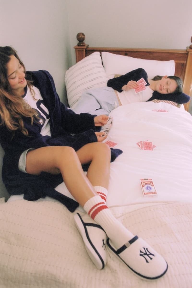 Brunch, New York Yankees, Yankees, Baseball, MLB, Slippers, Robes, Slipper Loafers, House Slippers, Bedroom Slippers, Hotel Slippers, House coats, Bathrobes, Loungewear