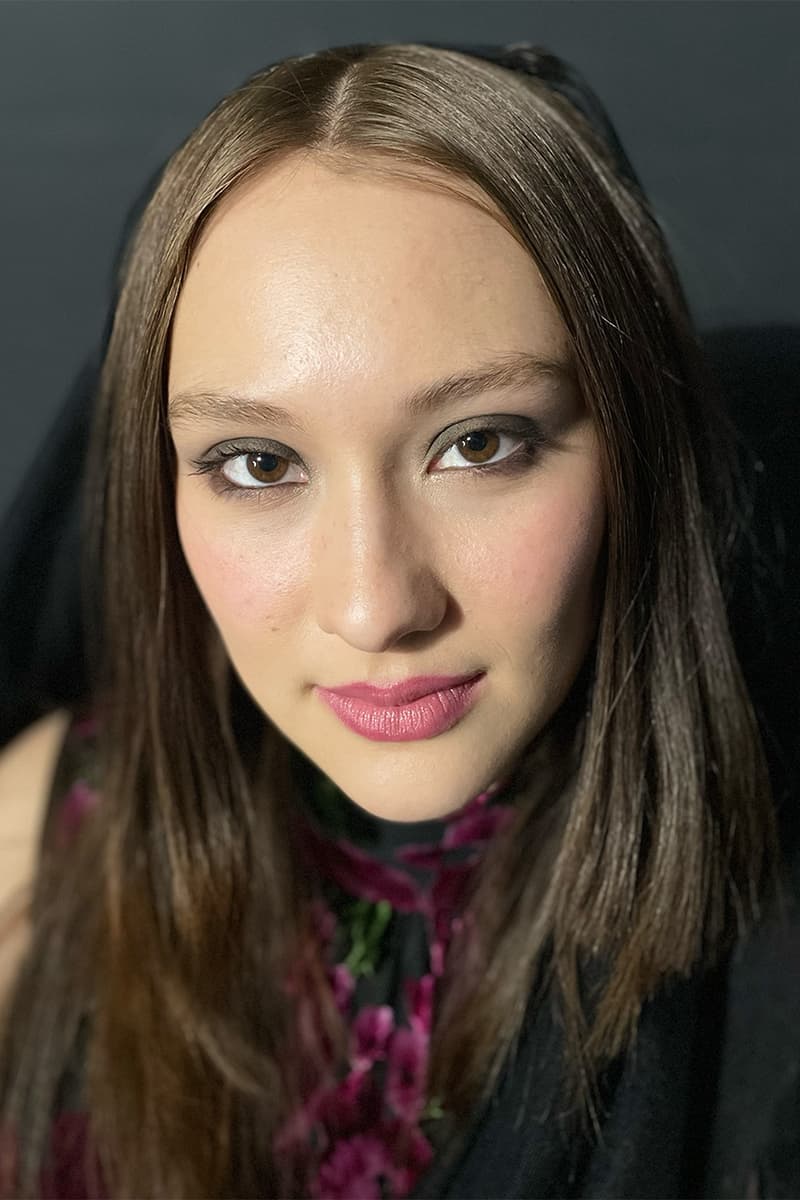 Lola Tung, Lili Reinhart, Victoria Pedretti, Alexandra Shipp, Forbidden Fruits, Makeup, Interview, Joan Chell, Makeup Artist, Heated Rivalry