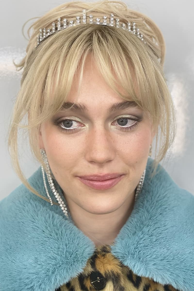 Lola Tung, Lili Reinhart, Victoria Pedretti, Alexandra Shipp, Forbidden Fruits, Makeup, Interview, Joan Chell, Makeup Artist, Heated Rivalry