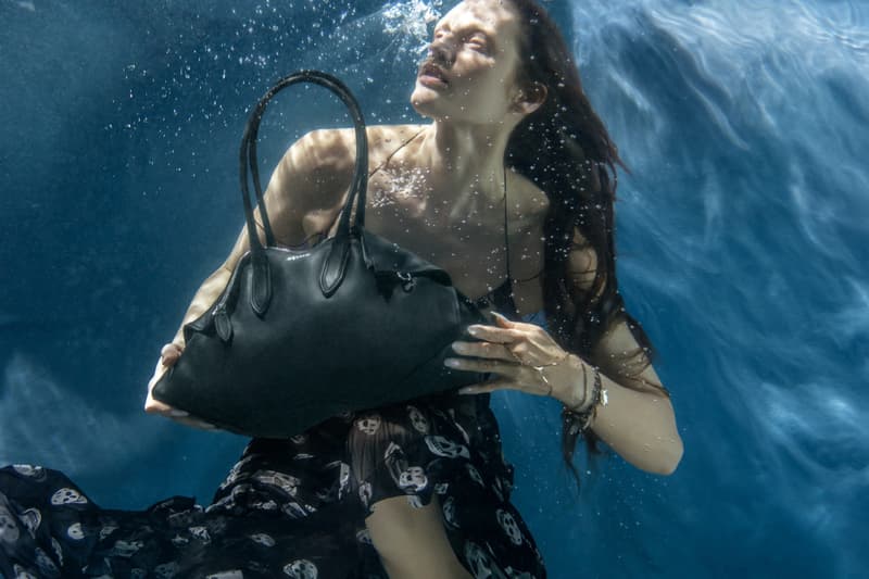 McQueen, campaigns, fashion, bags, hangbags, manta bag, accessories, photography, models, tim walker