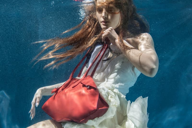 McQueen, campaigns, fashion, bags, hangbags, manta bag, accessories, photography, models, tim walker