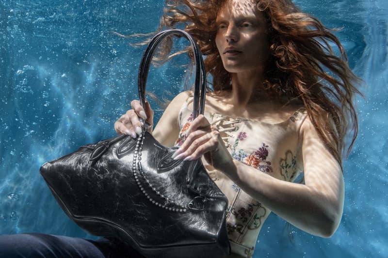 McQueen, campaigns, fashion, bags, hangbags, manta bag, accessories, photography, models, tim walker