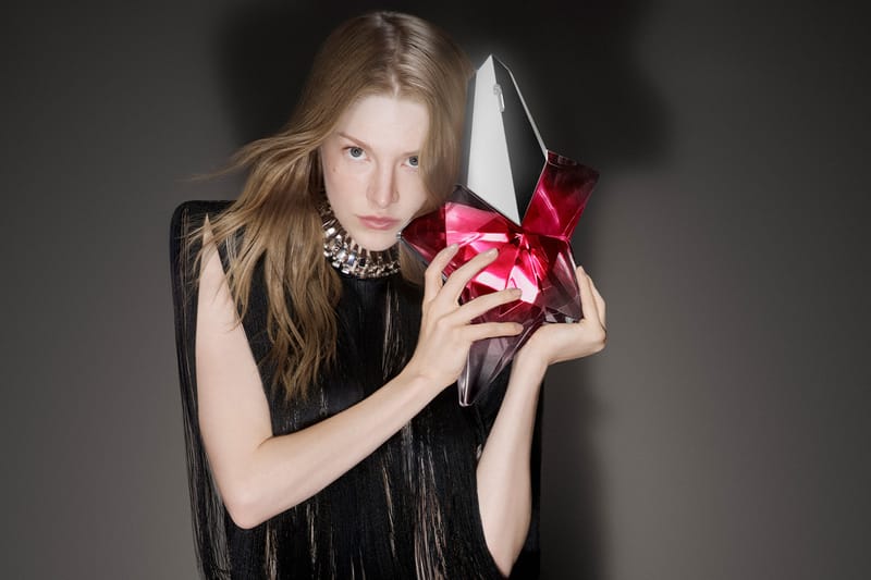 Hunter Schafer Is the Face of Mugler's Newest "Angel" Perfume