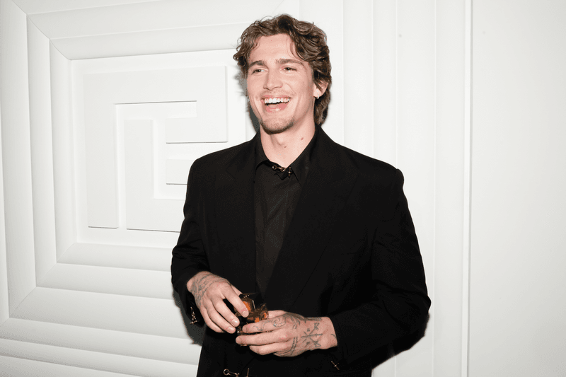 balmain beauty destin de balmain pop up event exclusive nyc new york city fragrance perfume scent peonies come with me hypebae recap