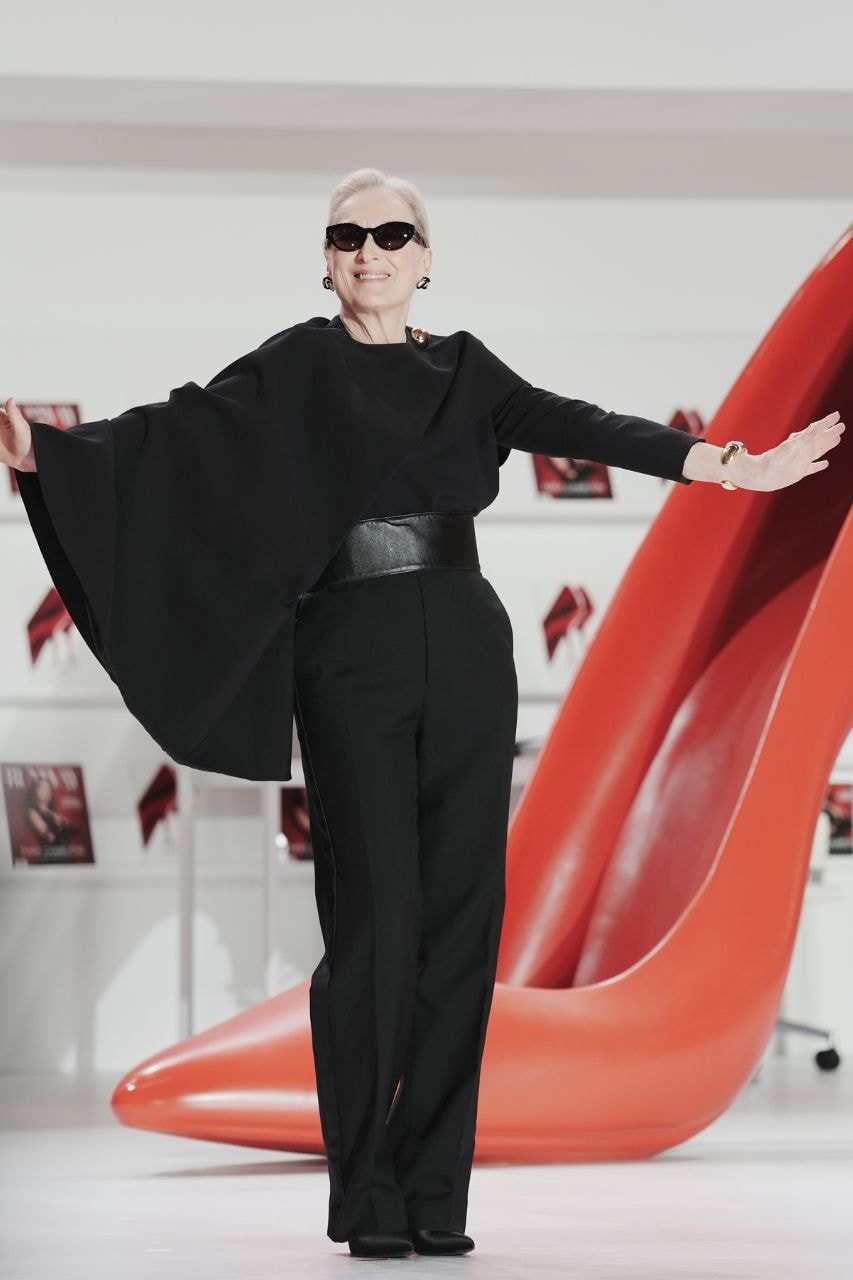The Devil Wears Prada 2, Movies, Films, Press tours, Premieres, Anne Hathaway, Meryl Streep, Fashion, Balenciaga, Prada, vaquero, Schiaparelli, Saint Laurent, Celine, Susan Fang