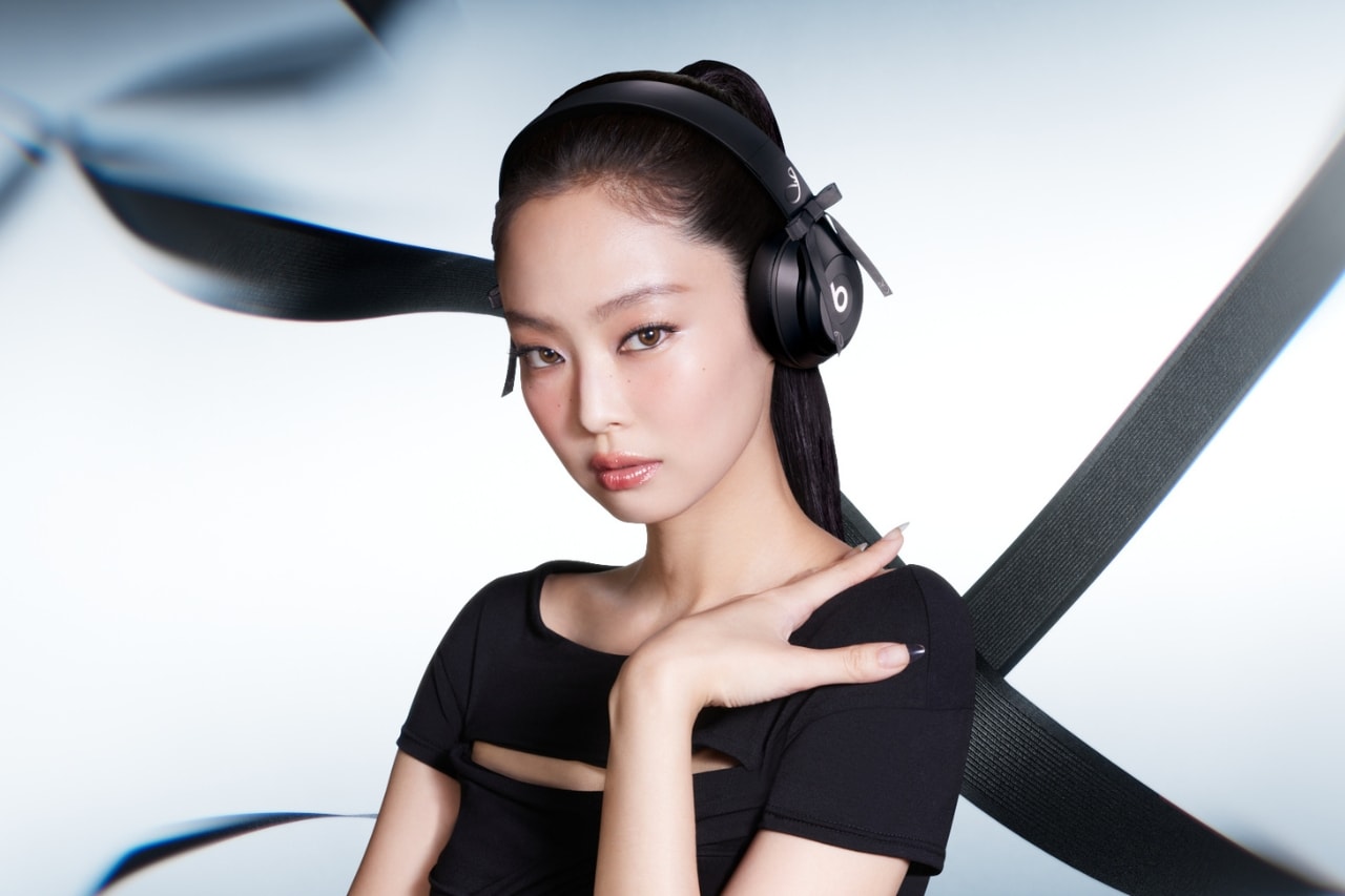 Beats, Jennie, blackpink, headphones, k-pop, singer, music, campaigns, videos, apple music