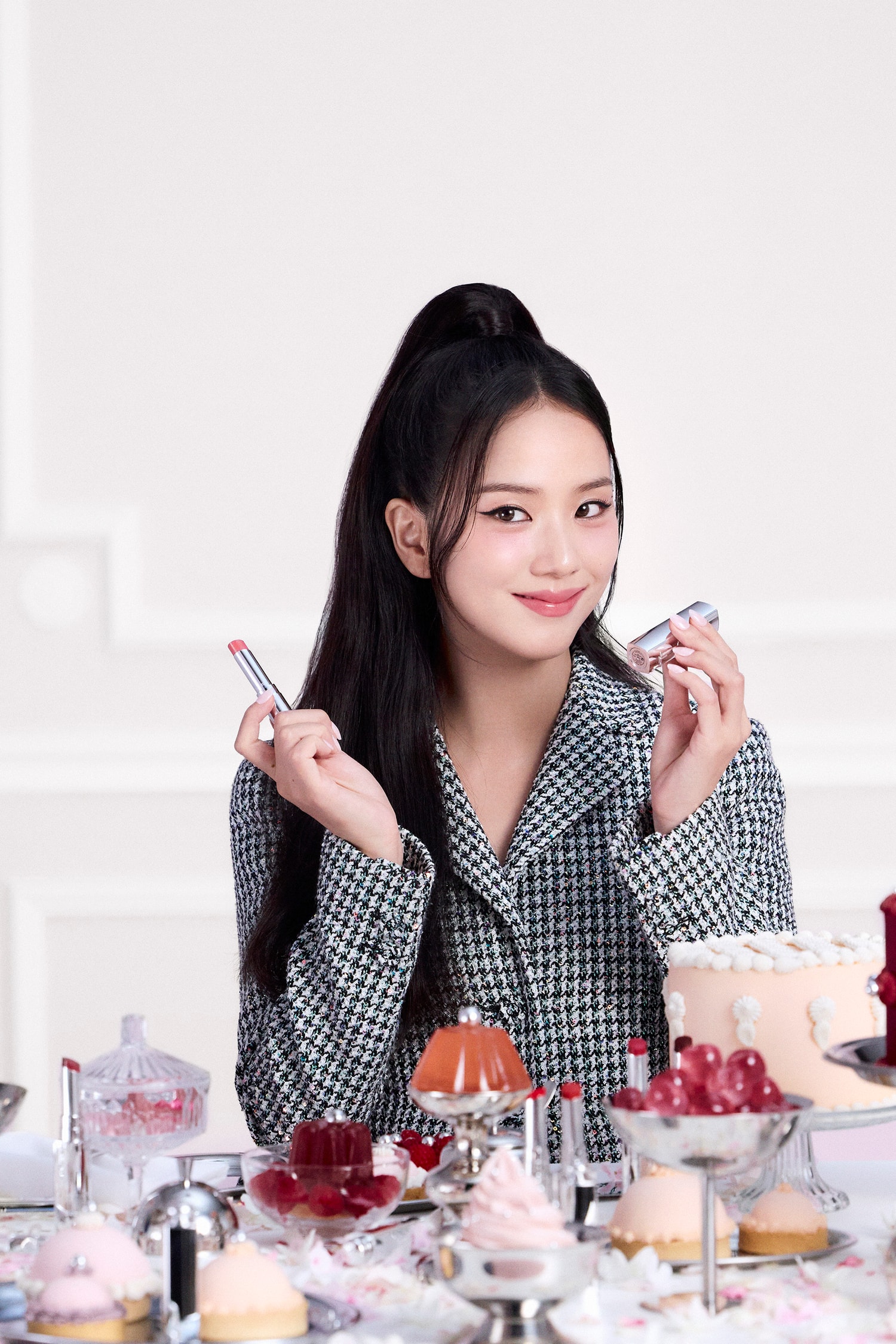 Jisoo, Anya Taylor-Joy, Willow Smith, Dior Beauty, Dior Addict Glass Lipstick, Campaigns, Lip Gloss, Lipsticks