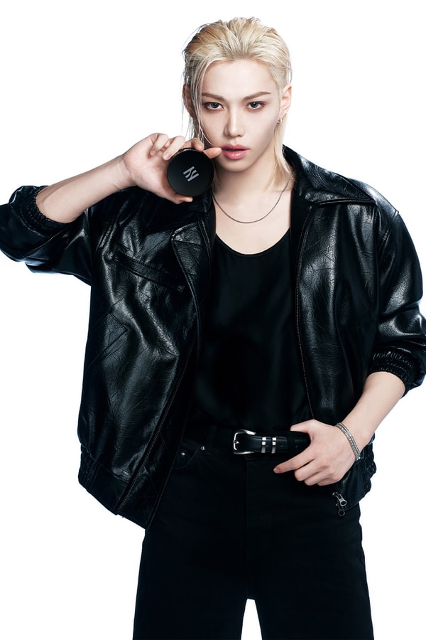 Stray Kids Felix, HERA, Black Cushion Foundation, Makeup, Campaigns, K beauty, K pop, Foundations