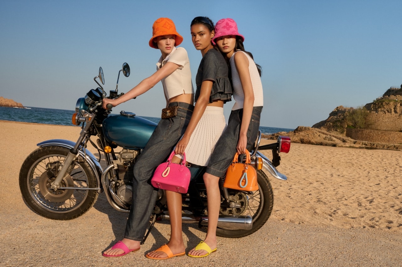 louis vuitton, campaigns, resort, collections, summer, surfer, bags, accessories, monogram, models