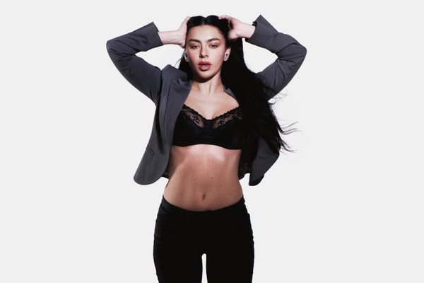 charli xcx, nothing, technology, headphones, campaigns, collaborations, aidan zamiri, photo shoot