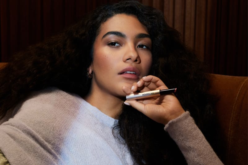 Olivia Dean Just Hard Launched the Lip Product She's Been Secretly Wearing for Months