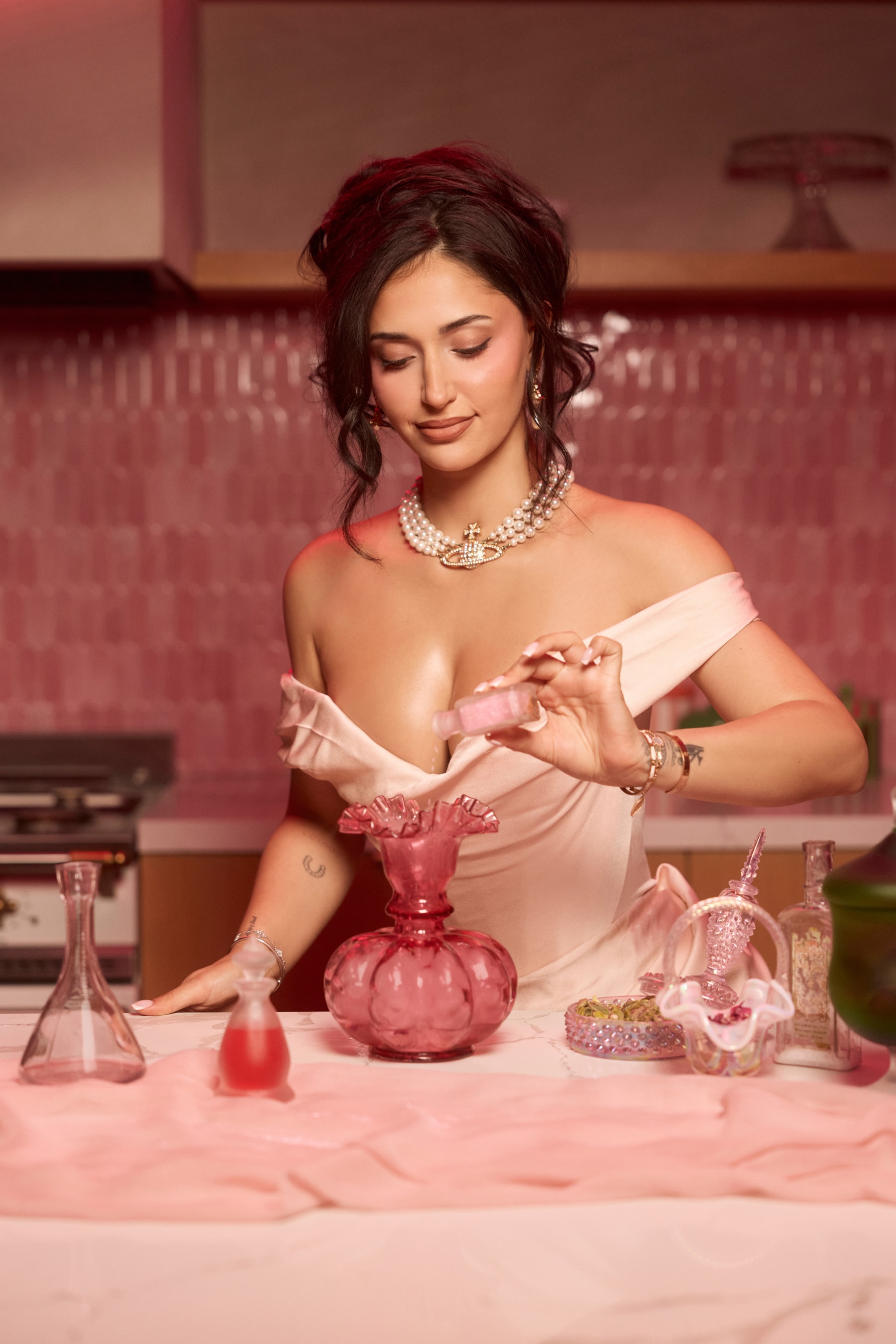 Leah Kateb, Skylar, True Loves Cake Perfume, Love Island USA, Campaigns, Fragrance, Perfumes
