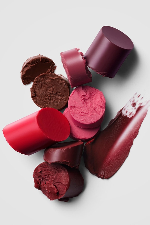 Ariana Grande, r.e.m. beauty, Blur Butter Lip Balm, Makeup, Lip Balms, Campaigns