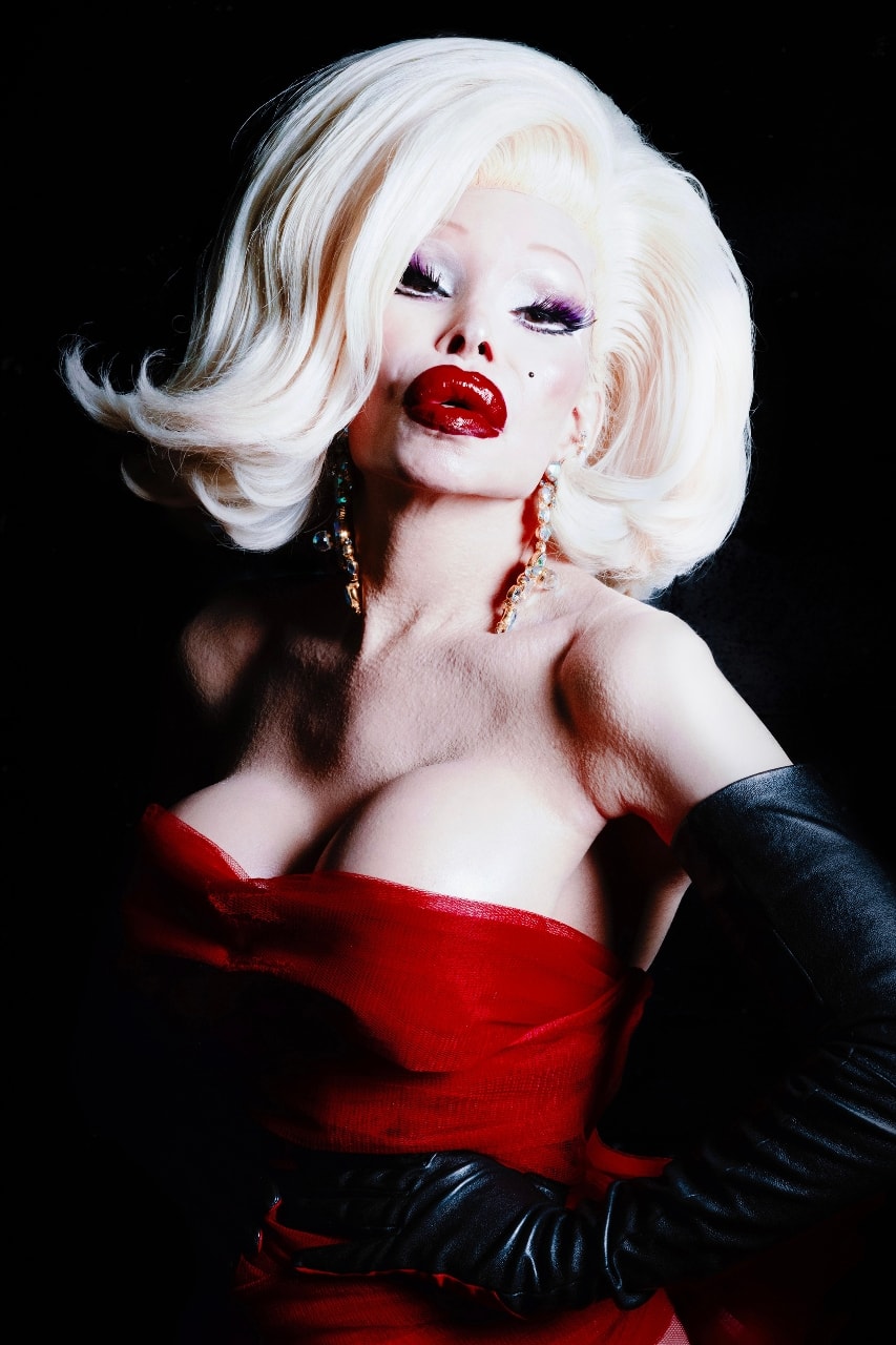 Matières Fécales, sasha colby, Dolls Folies, trans, activism, lgbtqia, theatre, Folies Bergère theater, Paris