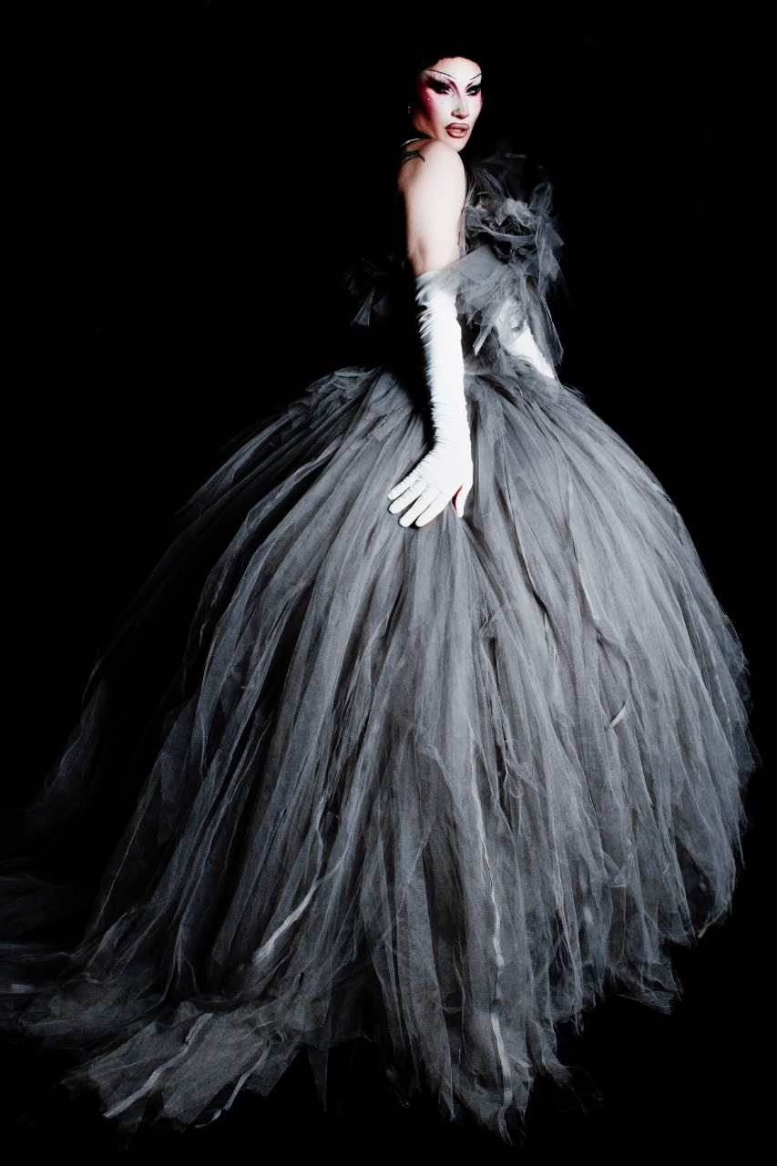 Matières Fécales, sasha colby, Dolls Folies, trans, activism, lgbtqia, theatre, Folies Bergère theater, Paris