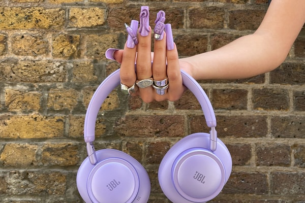 JBL Live 780NC, Angel My Linh, Nails, Benson Boone, Martin Garrix, Headphones, Campaigns