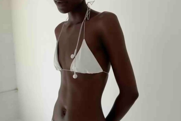 Nii hai, y2k, swimwear, bikinis, wired headphones, swimsuit, small brands, models