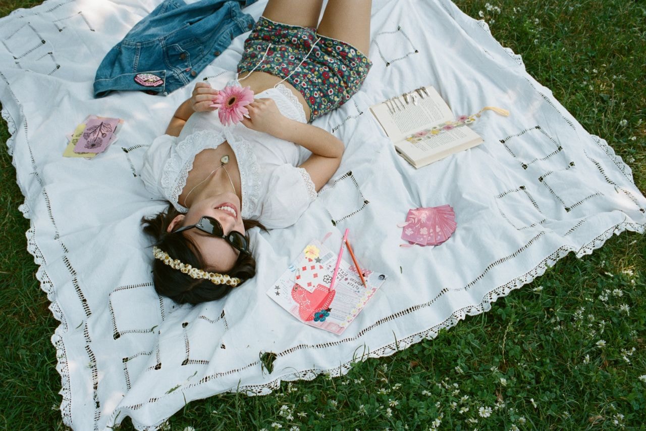Olivia Rodrigo, Music Festivals, Daisy Chain Fields, Etsy, DIY, Festival Merch, Merch, Crafts, Collectibles, Albums, Music, Singers, Artists, Female Artists, Women's Rights, Charities, Doechii, KATSEYE, Mitski, Stevie Knicks, Chappell Roan, Santigold, Rachel Chinouriri, Karen O