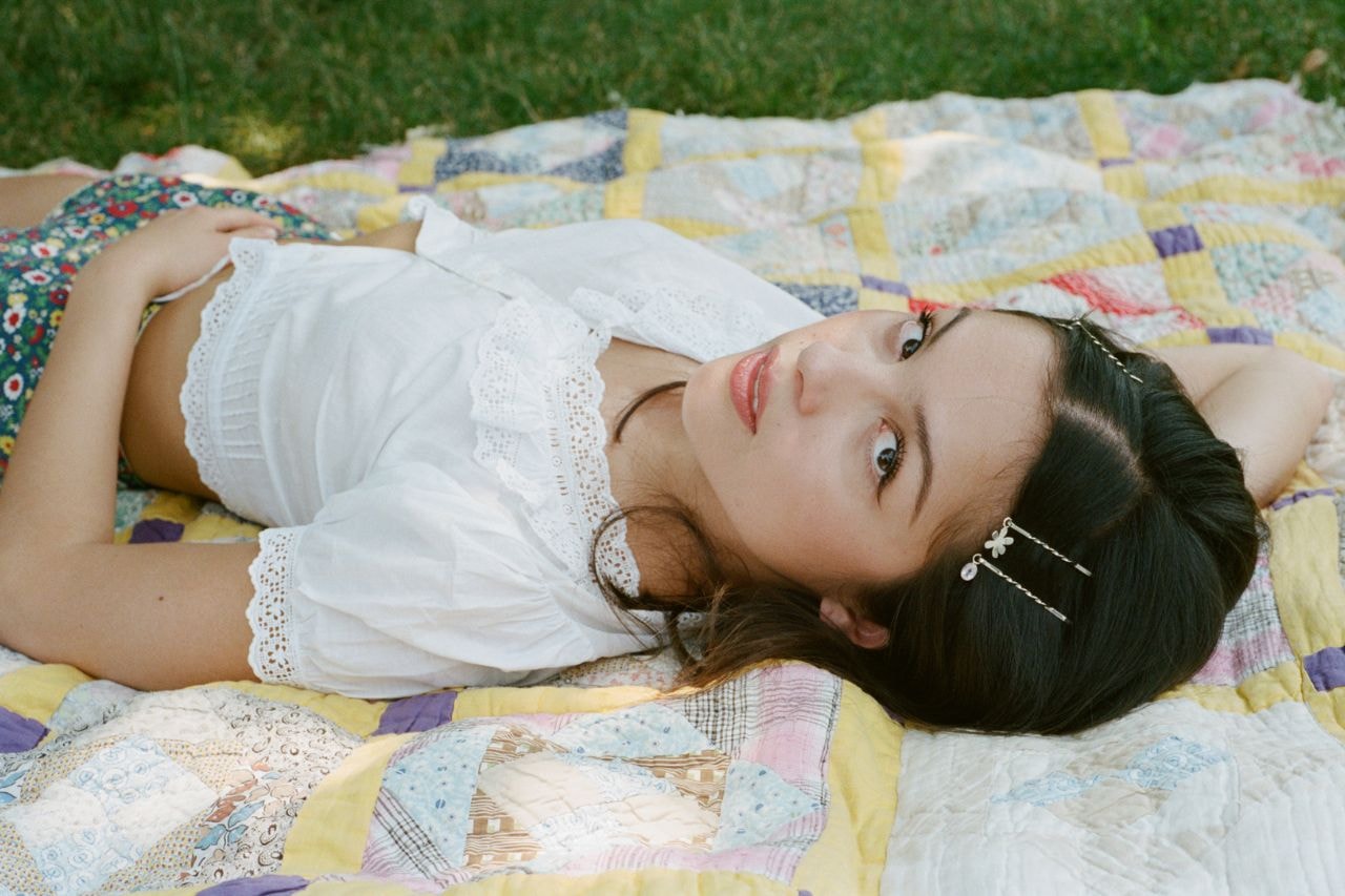 Olivia Rodrigo, Music Festivals, Daisy Chain Fields, Etsy, DIY, Festival Merch, Merch, Crafts, Collectibles, Albums, Music, Singers, Artists, Female Artists, Women's Rights, Charities, Doechii, KATSEYE, Mitski, Stevie Knicks, Chappell Roan, Santigold, Rachel Chinouriri, Karen O