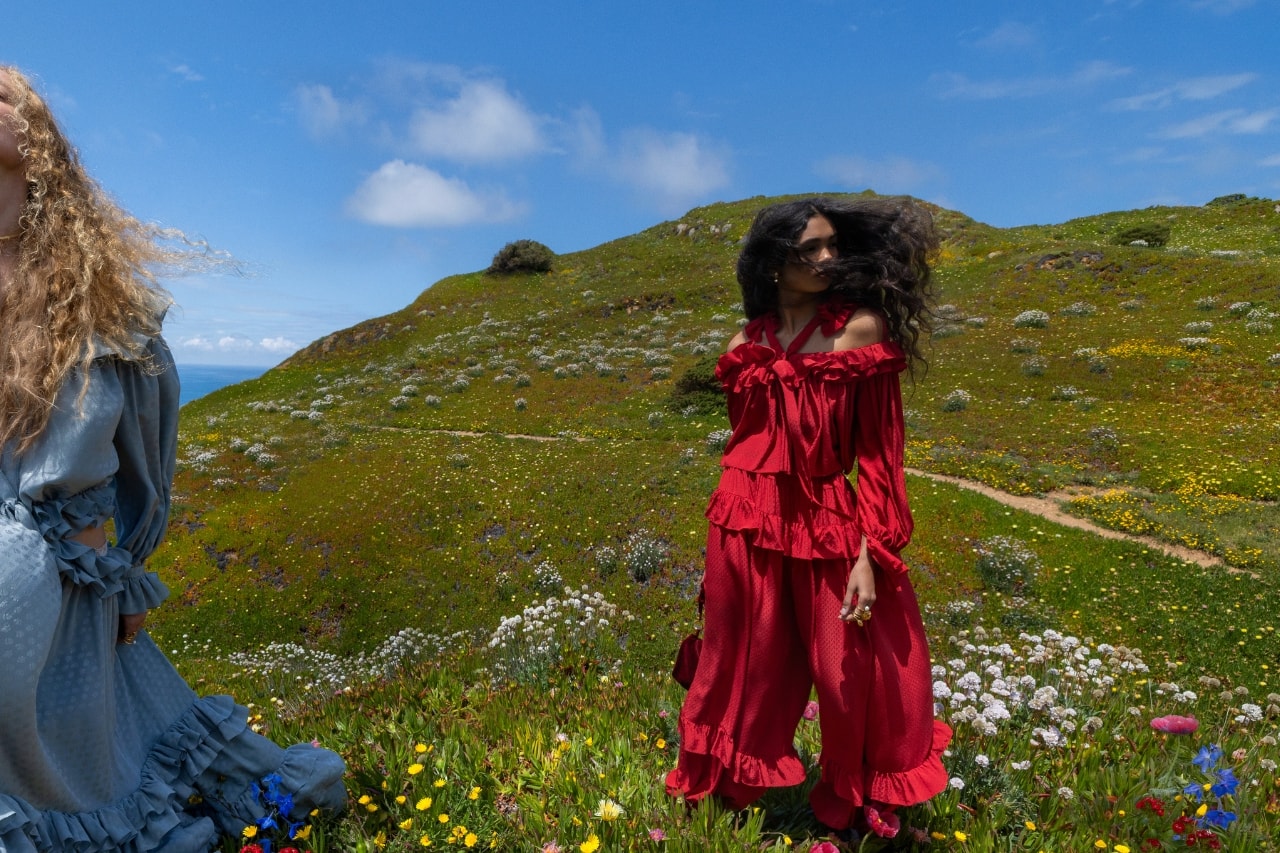 Chloé, fw26, campaigns, fall, clothes, fashion, nature, models, chemena kamali, dresses