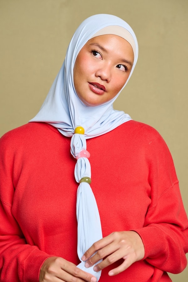 UNIQLO, Hijab, lifewear, accessories, clothing, brands, campaigns