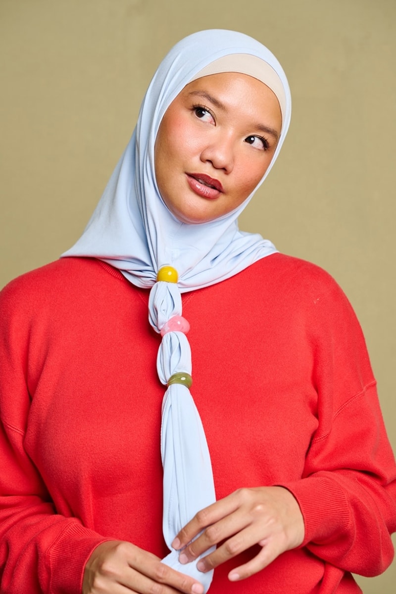 UNIQLO, Hijab, lifewear, accessories, clothing, brands, campaigns